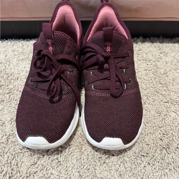 Adidas Women's Maroon Cloudfoam Sneakers‎ - Picture 2 of 6